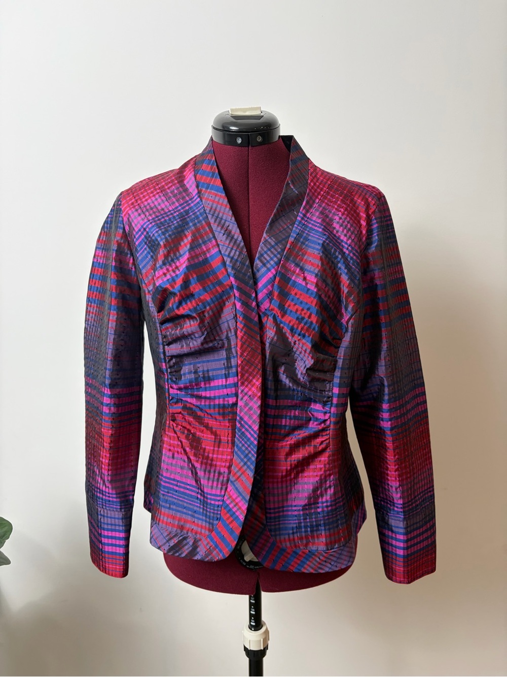 Coldwater Creek Multicolor Plaid Satin Blazer in Red, Purple and Blue
